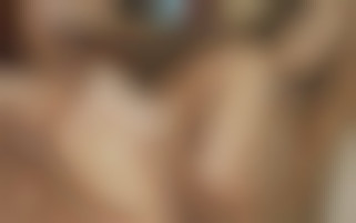 Trio hard et double p orgasmique pour une lady ultra chic, avec la pulpeuse et toujours chaude Oksana